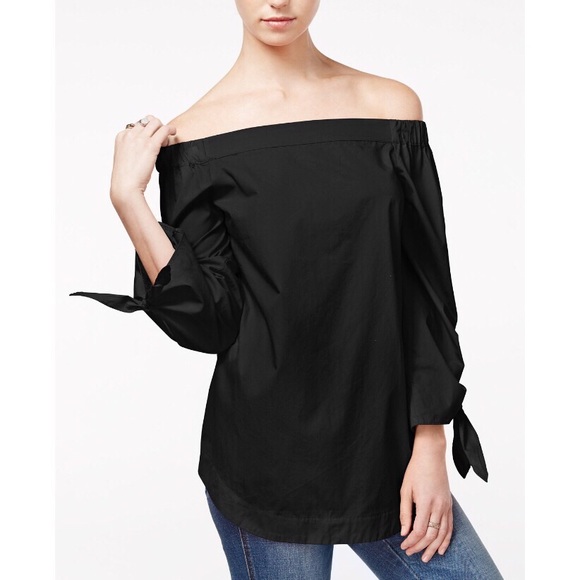 Free People Tops - Free People Show Some Shoulder Black Top